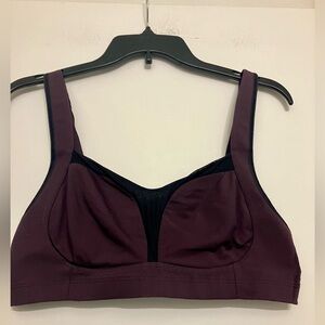 Lululemon athletica Tata tamer sports bra adjustable criss cross optional XS/S